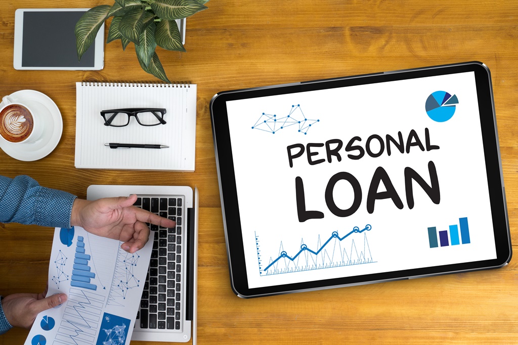 comparing personal loans and credit cards